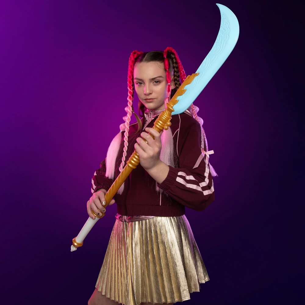 KPOP DEMON HUNTERS MIRA ESPADA LUNA CURVA - Imagen 4